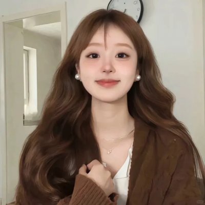 女扮男装被四大校草团宠